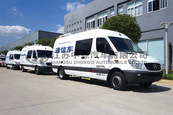 通信车